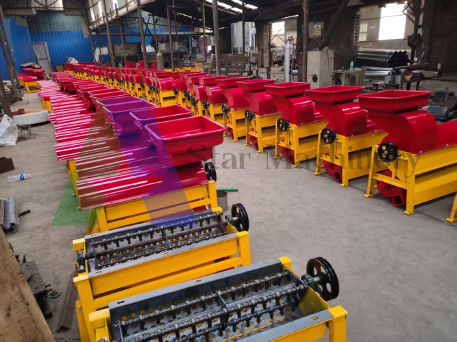 Corn thresher machine
