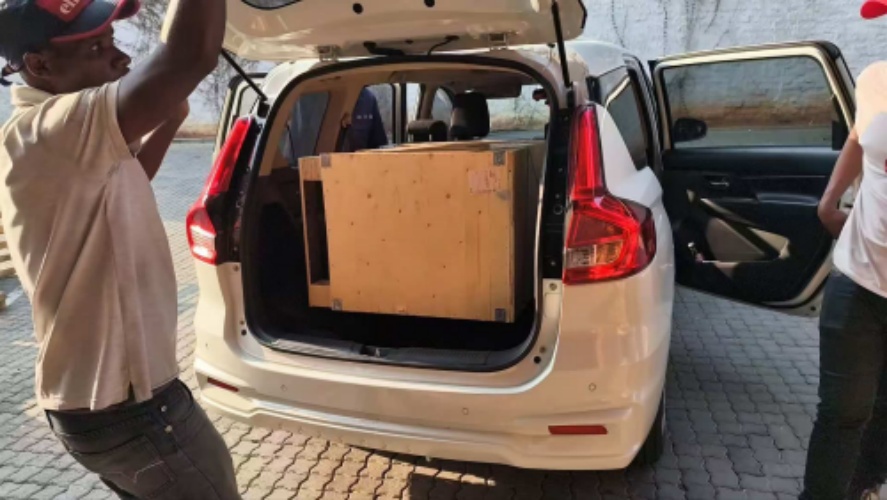 Customer is collecting diesel feed pellet machine in South Africa warehouse today Customer is collecting diesel feed pellet machine in South Africa warehouse today