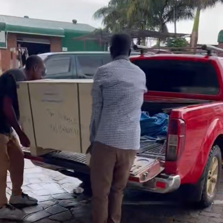 Clients Collected Diesel Feed Pellet Machine from Harare Zimbabwe warehouse