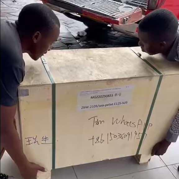 Clients Collected Diesel Feed Pellet Machine from Harare Zimbabwe warehouse Clients Collected Diesel Feed Pellet Machine from Harare Zimbabwe warehouse