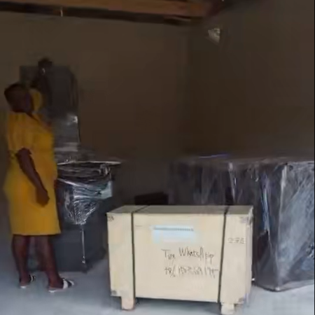 Clients Got Electric Feed Pellet Machine from Harare Zimbabwe warehouse