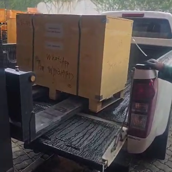 Customers Collected Electric Feed Pellet Machine From South Africa Warehouse Customers Collected Electric Feed Pellet Machine From South Africa Warehouse