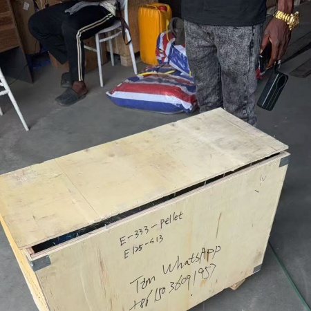 Ghana client picked up electric feed pellet machine from Accra warehouse Ghana client picked up electric feed pellet machine from Accra warehouse