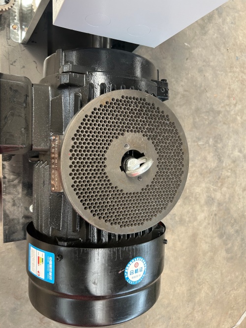 Electric 260 Feed Pellet Machine with Cabinet