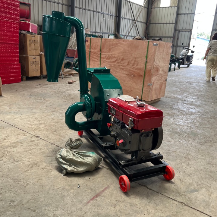 Model360 Diesel Hammer Mill Crusher for Grain and Dry Hay